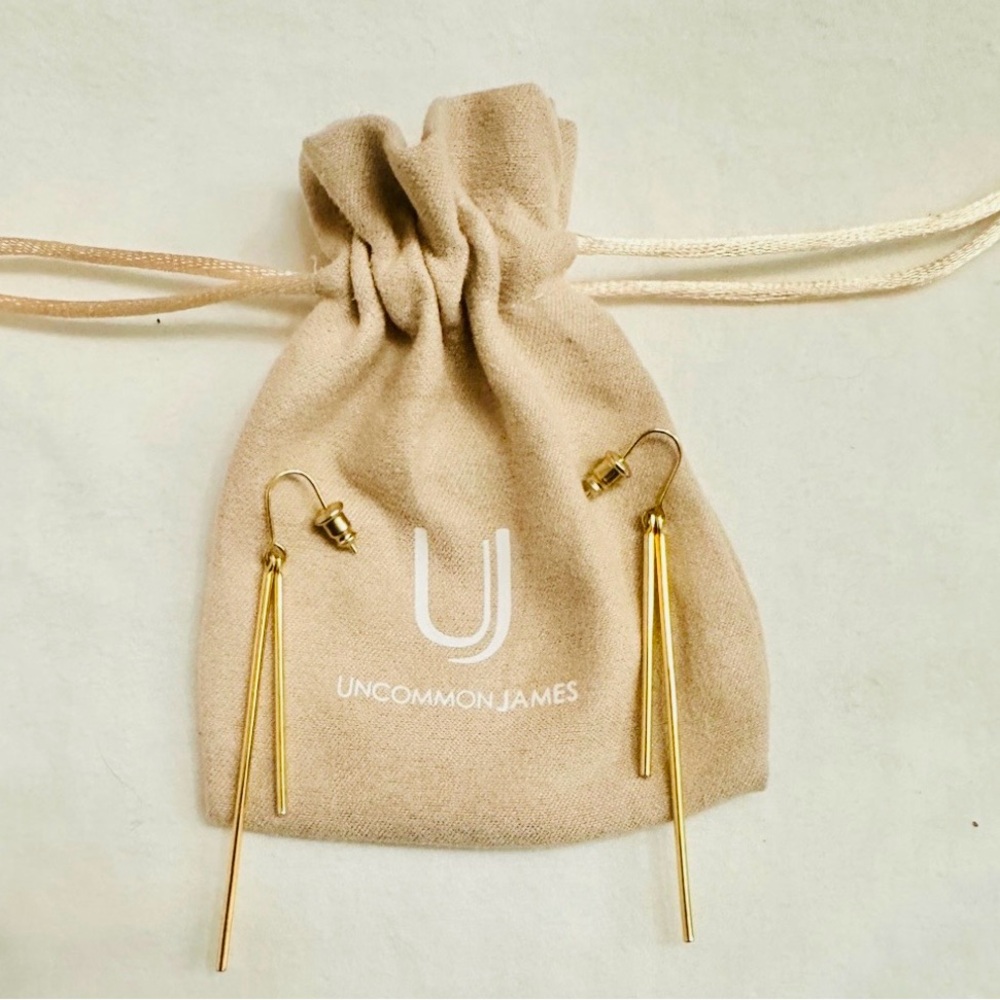 Uncommon James Gold Earrings NWOT